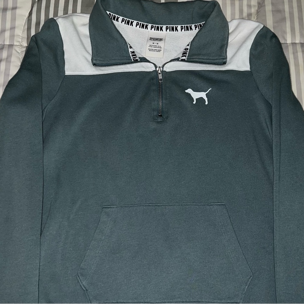 VS Pink Teal 1/4 Hoodie